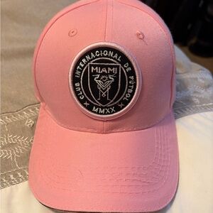 Pink Miami Club Internacional de Fútbol Cap